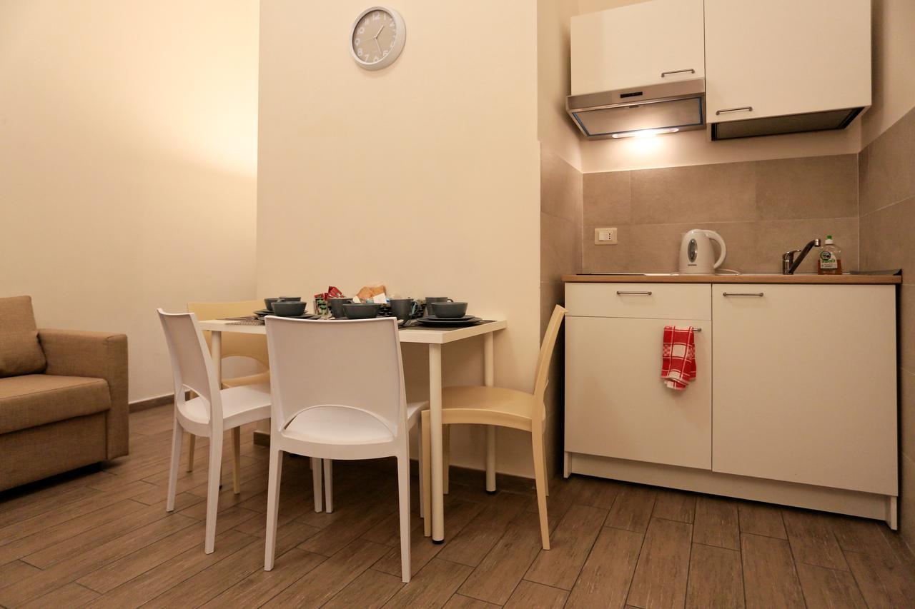Apartcity Naples B&B Extérieur photo