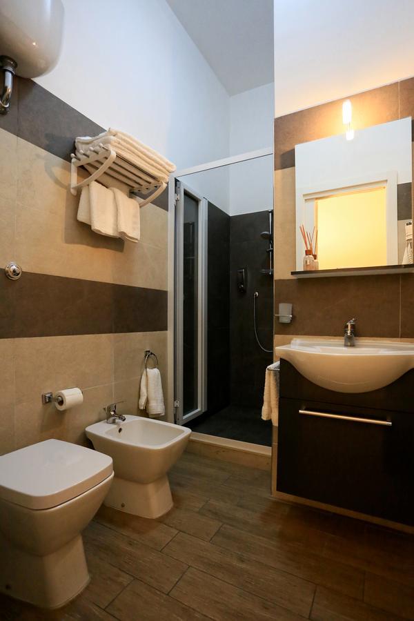 Apartcity Naples B&B Extérieur photo